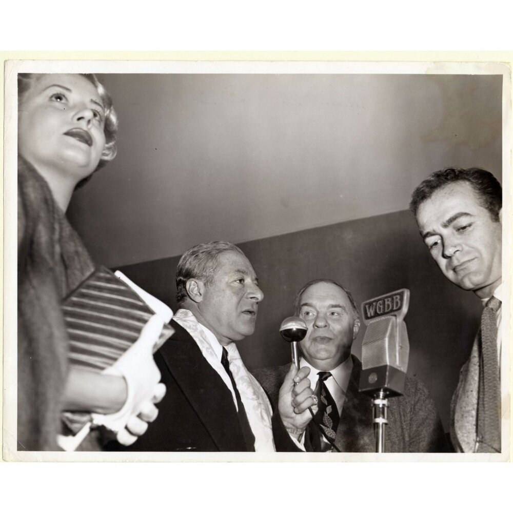Georgie Jessel PHOTOGRAPH  8 x 10 In WGBB Candid Photo Radio Show Columbia